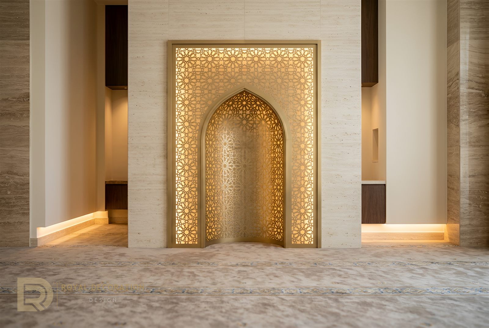 Five-Star Hotel &mdash; Champagne Gold &mdash; Musalla mihrab