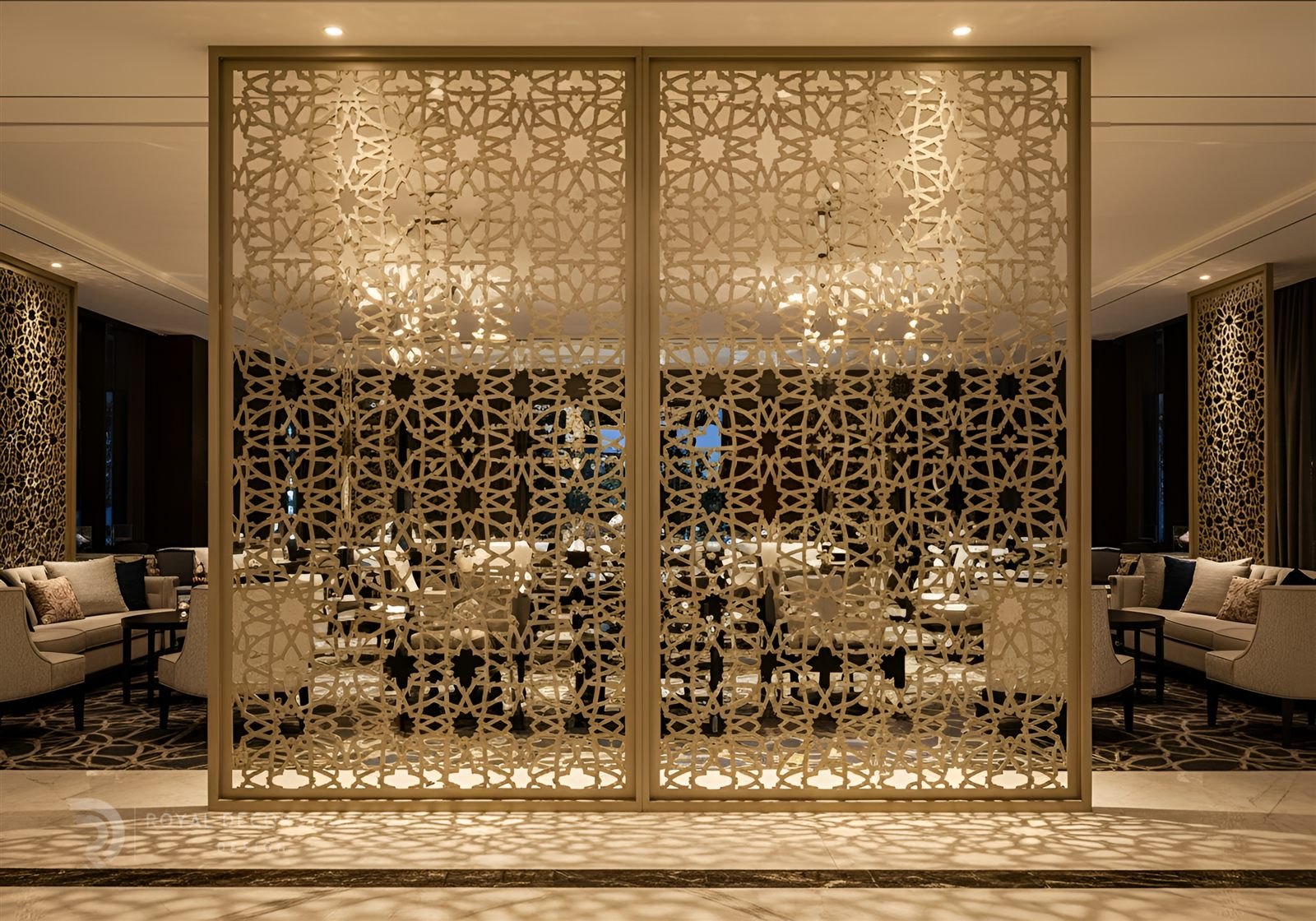 Royal Decoration screens-gold, luxury hotel